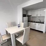 Oasis * Κοραλέχο