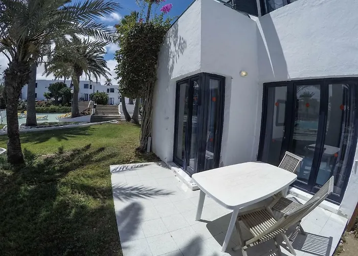 アパート Oasis *